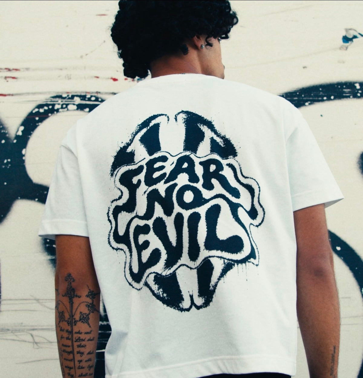 FEAR NO EVIL TEE