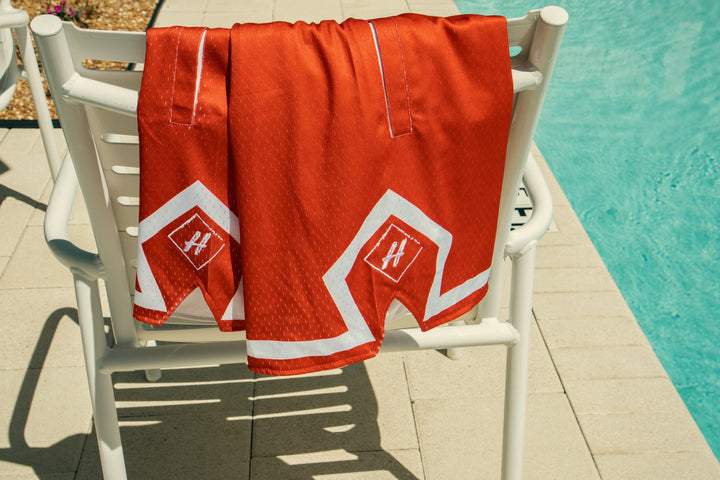 Light mesh shorts  Welt hand pockets  Graphics screened on both legs  Neatly stitched and printed design  inside drawstring 
